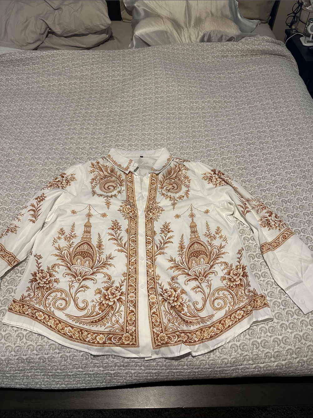 SHEIN White Button-Front Jacket with Tan Ornate Scroll Print